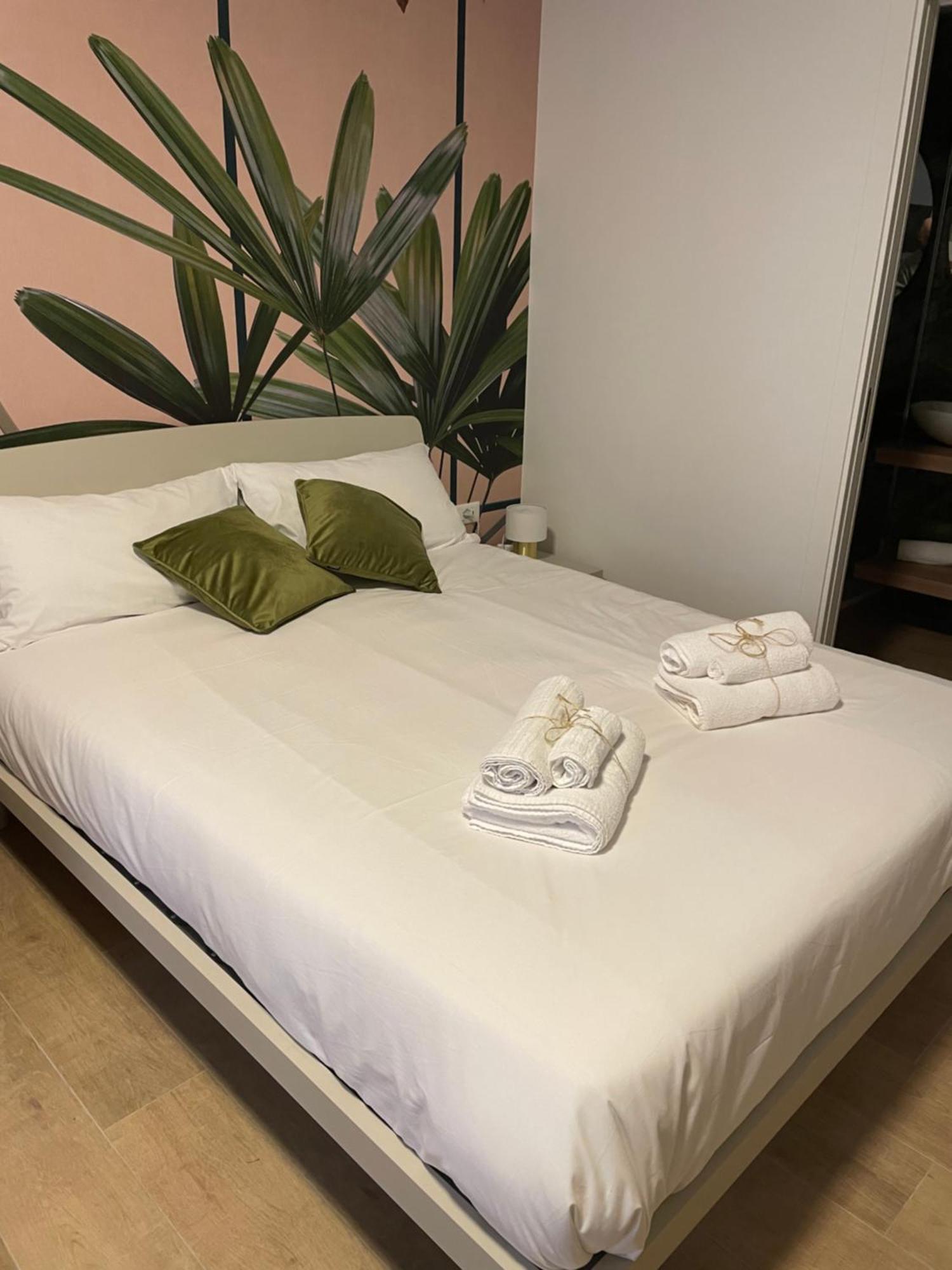 Calari Rooms - Monolocale Bolonia Exterior foto